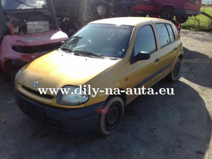 Renault clio 98 zlatá na náhradní díly ČB