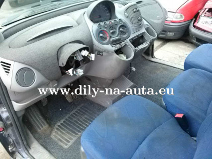 Fiat Multipla modrá na náhradní díly Praha / dily-na-auta.eu