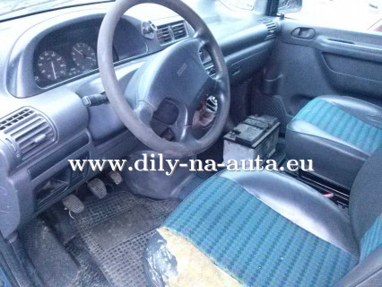 Fiat Scudo modrá metalíza na díly Praha / dily-na-auta.eu