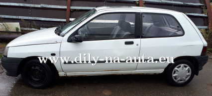 Renault Clio bílá na díly Brno / dily-na-auta.eu