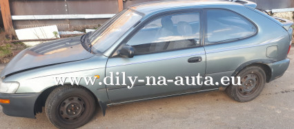 Toyota Corolla šedá metalíza na díly Brno / dily-na-auta.eu