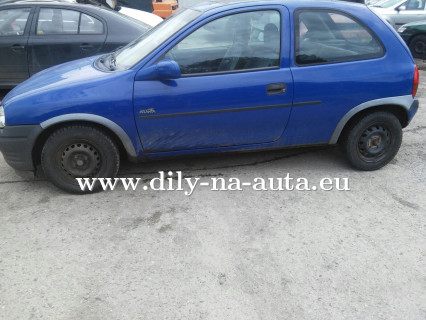 Opel Corsa 3dv modrá na díly Plzeň