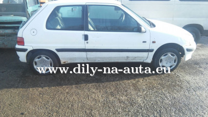 Peugeot 106 bílá na náhradní díly Plzeň