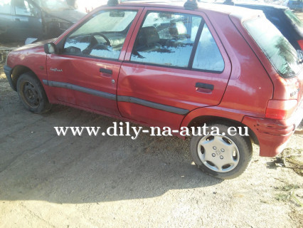 Peugeot 306 červená na díly Plzeň