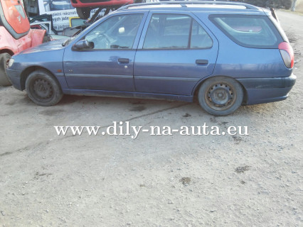 Peugeot 306 kombi modrá na díly Plzeň