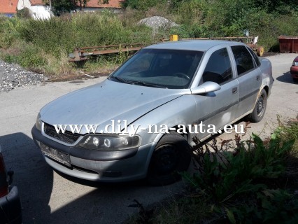 Opel Vectra 1,6 benzín 74kw 1996 na náhradní díly Brno / dily-na-auta.eu