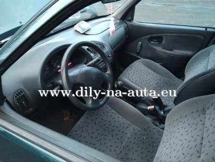 Citroen Saxo zelená - díly z tohoto vozu / dily-na-auta.eu