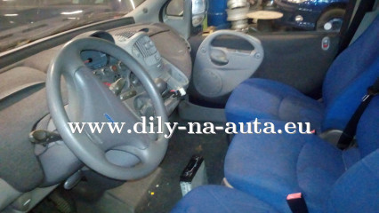 Fiat Multipla modrá - díly z tohoto vozu / dily-na-auta.eu