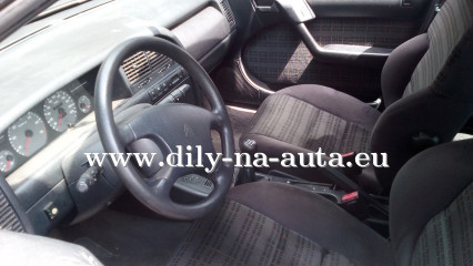 Citroen Xantia modrá - díly z tohoto vozu / dily-na-auta.eu