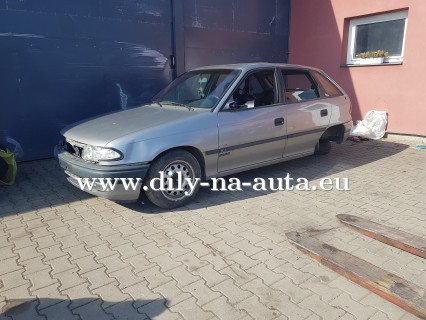 OPEL ASTRA 1.6i, motor X16SZ na náhradní díly Pardubice / dily-na-auta.eu