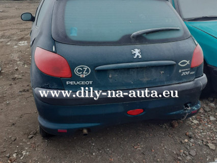 Peugeot 206 na náhradní díly Pardubice / dily-na-auta.eu