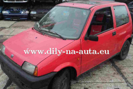 Náhradní díly z vozu Fiat Cinquecento