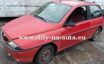 Náhradní díly z vozu Lancia Y