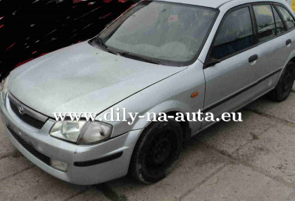 Mazda 323 stříbrná na náhradní díly Praha