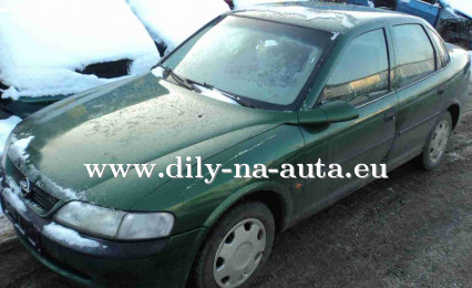 Náhradní díly z vozu Opel Vectra