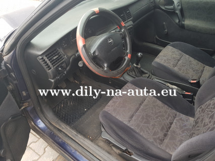 OPEL VECTRA B Caravan 1.6i 74kw, motor X16XEL na náhradní díly Pardubice / dily-na-auta.eu