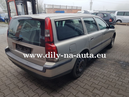 VOLVO V70 2.5 TDi  na náhradní díly Pardubice / dily-na-auta.eu