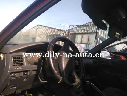 Toyota Carina - díly z vozu / dily-na-auta.eu