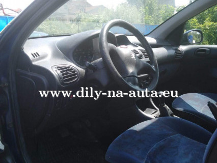 Peugeot 206 – díly z vozu / dily-na-auta.eu