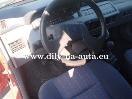 Renault Clio – díly z vozu / dily-na-auta.eu