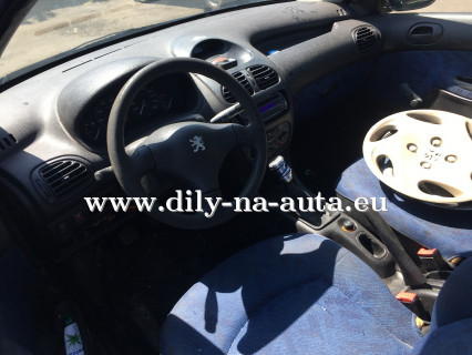 Peugeot 206 – díly z vozu / dily-na-auta.eu