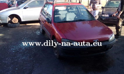 Peugeot 106 vínová metalíza na náhradní díly / dily-na-auta.eu