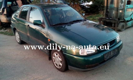 Seat cordoba zelená na náhradní díly České Budějovice / dily-na-auta.eu